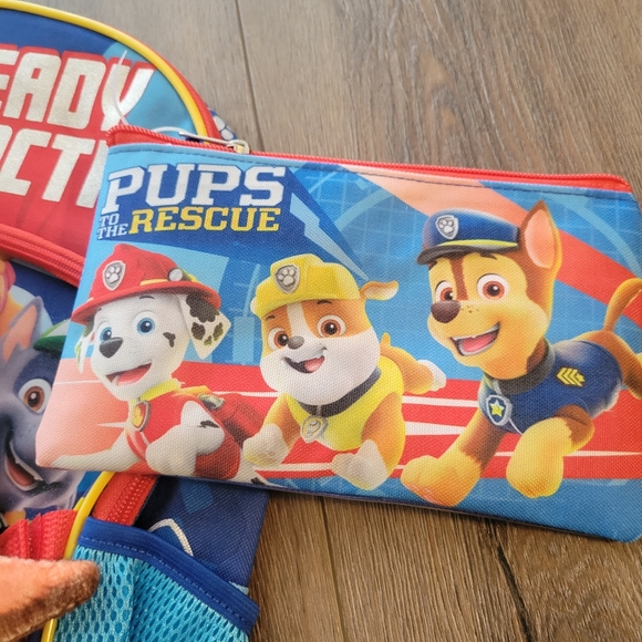 Paw Patrol Ready for Action 5 Piece Set Backpack, Lunch, Cinch sak, Pencil Case - Picture 7 of 12